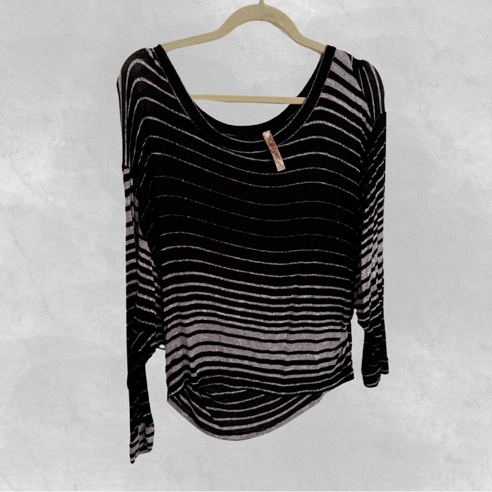 Striped slouchy long sleeve shirt